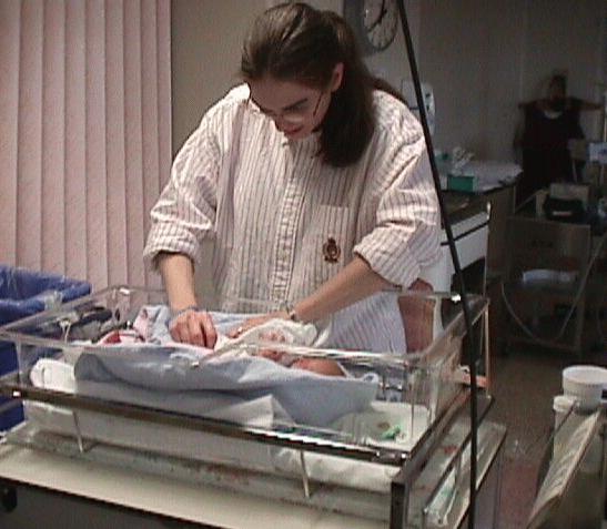 diaper.jpg (41757 bytes)